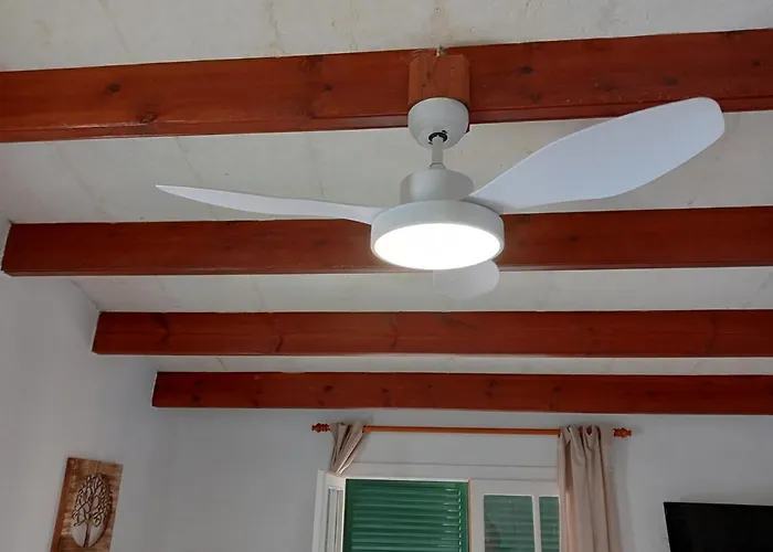 Con Piscina Y Terraza En Ciudadela De Menorca